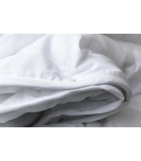 PIUMINO 4 stagioni in calda e morbida MICROFIBRA disponibile in 3 diverse misurazioni