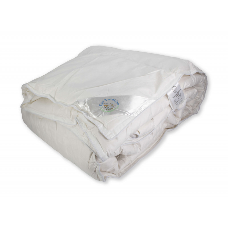 Piumino Winter in piumino d'oca al 50% e 50% Piumette disponibile in 3 misurazioni : singolo, piazza e mezza, matrimoniale.