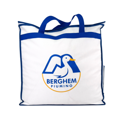 Piumino Winter in piumino d'oca al 50% e 50% Piumette disponibile in 3 misurazioni : singolo, piazza e mezza, matrimoniale.